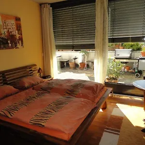 Auf Dem Wolf, St. Jakob Bed & Breakfast